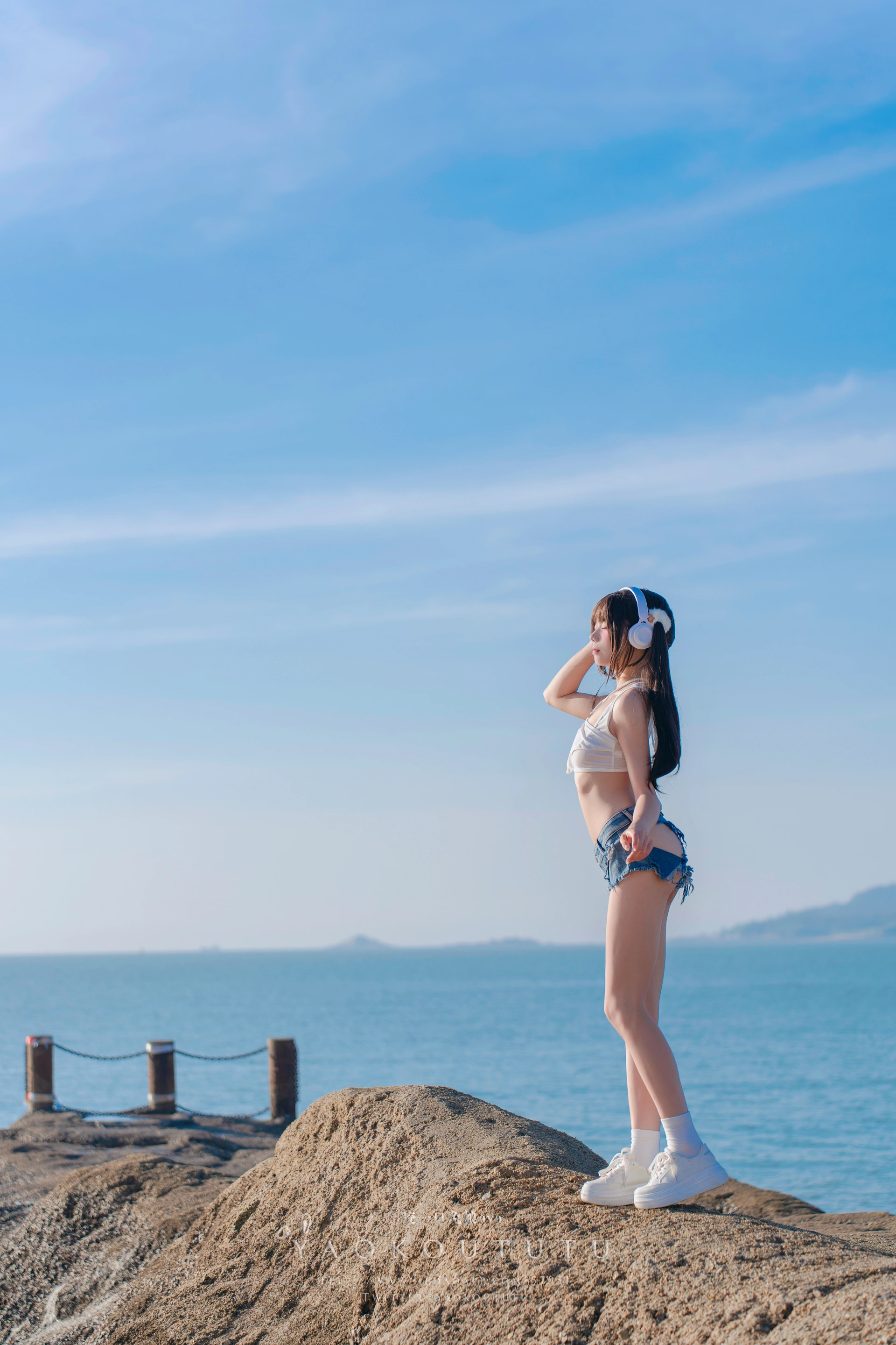 咬一口兔娘(黏黏团子兔) – NO.068 八月订阅『海音旋律』&Mr.Chu 3